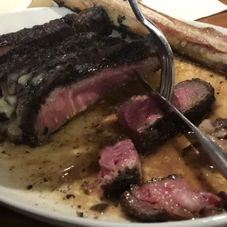 Dry-Aged Tomahawk