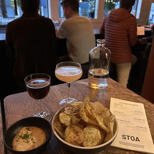 Potato Chips &amp; Dip