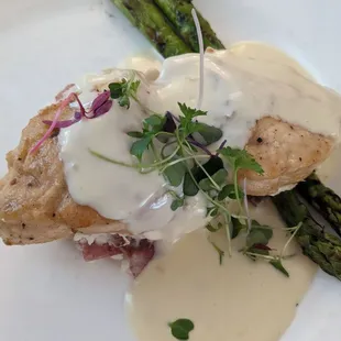 Chicken in champagne sauce.