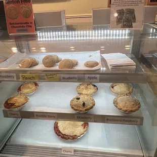 almost empty pie case near at midafternoom