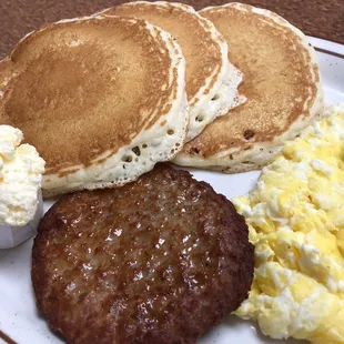 Great pancakes and beef patty