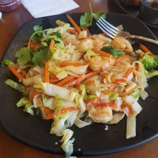 Sauteed Shrimp Ho Fun