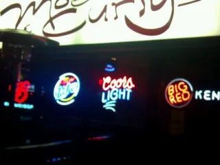 Moe & Curly's Pub