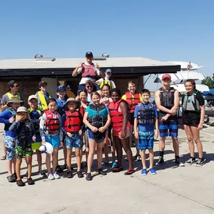 2018 Learn to Sail students and coaches.
