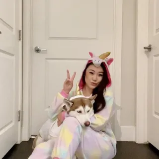 Victoria T.