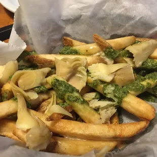 Green Fries w Pesto Artichokes &amp; Brie