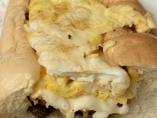 Rocco's Italian Sausage & Chesse Steaks