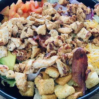 CHICKEN SALAD (FRIED OR GRILLED)