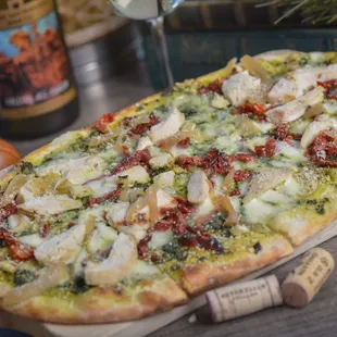 Chicken Pesto Flatbread