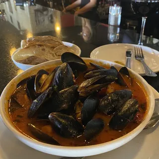 Mussels Fra Diavolo