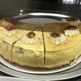 butter pecan cheesecake