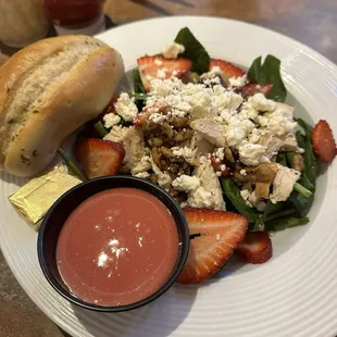 Berry Spinach Salad