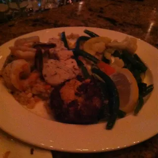 Stone Creek Seafood Broil