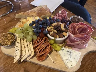 Raven's Glenn Winery & Restaurant