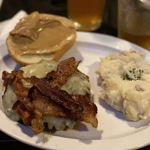 Peanut butter burger