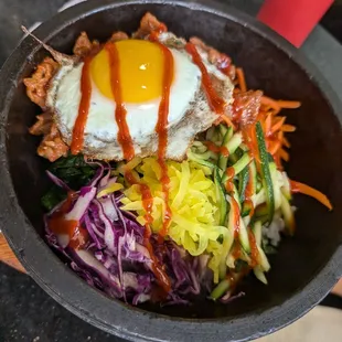 dwaeji bulgogi (spicy pork) dolsot bibimbap