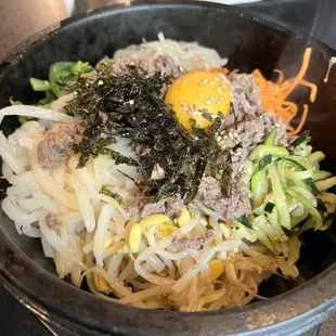 Hot pot Bibimbap