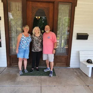 Us with Becky the owner (in the middle)