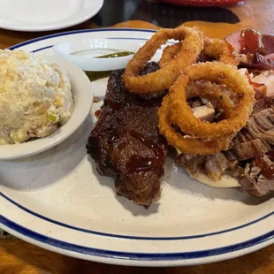 The Big Wheel - Sliced Brisket, Polish Sausage, Smoked Ham, Chicken and a Rib