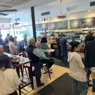 A very very busy Monday lunch hour