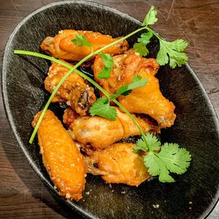 Garlic Fish Sauce Wings