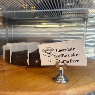 Chocolate truffle cake - Gluten Free - SO YUMMY