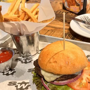 Big Rock Bacon &amp; Smoked Gouda Burger