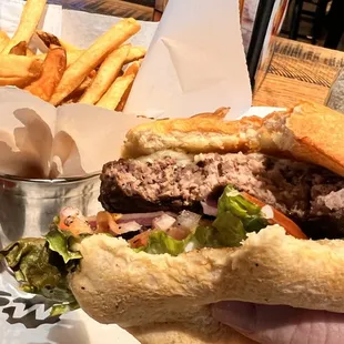 Big Rock Bacon &amp; Smoked Gouda Burger