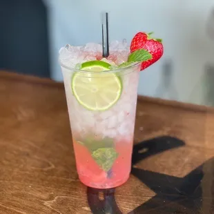 a strawberry mojit