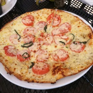 margherita flatbread