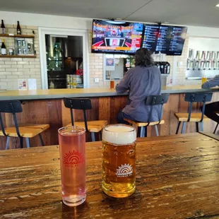 Classique, Pink Lemonade Seltzer