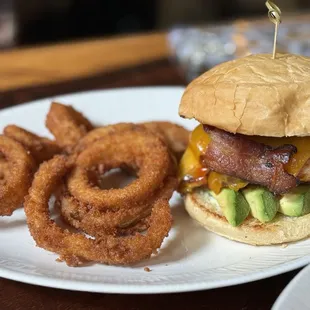 Helen sandwich with avocado &amp; Onion ring