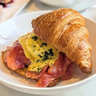 Norwegian Benedict....SO beautiful!!