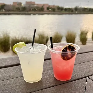 Moscow Mule &amp; Blackberry Lemonade
