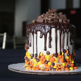 Catering-Custom Cakes