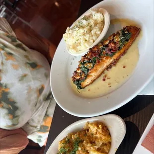 Spinach Gorgonzola Salmon