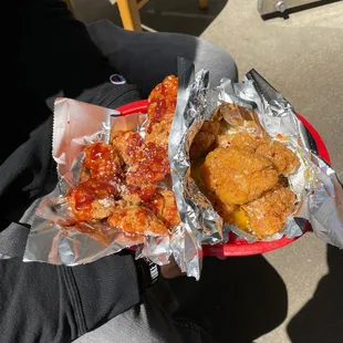 16 piece 8 bbq and 8 garlic Parmesan