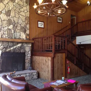 Rustikal und schön, der Eingang.