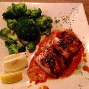 Grilled Mahi Mahi meal with Cilantro Pesto over Roasted Red Pepper sauce + side of steamed broccoli (from the Specials Menu 6/12/16)
