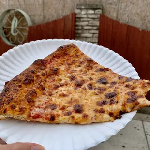 Cheese Pizza- 3.5/5 stars