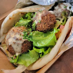 Falafel gyro