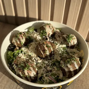 Falafel salad