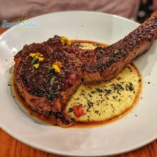 Storehouse Market & Eatery