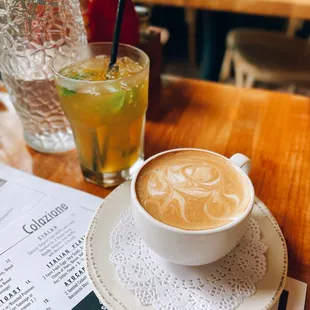 Mango Menta / $4.25 + Portland Rose Latte / $4