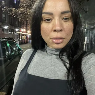 Leah L.