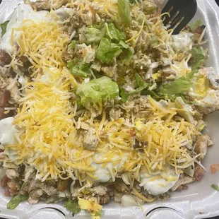 Grilled Chicken Salad with Cheese and Ranch