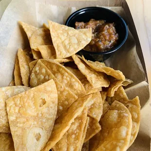 a basket of tortilla chips