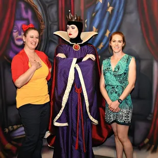 The Queen could not spare her disgust for my Snow White Disneybound