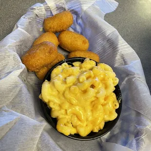 Kids corn dogs with Mac&amp;cheese