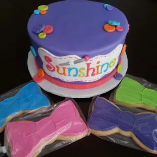 Lalaloopsy Cake &amp; Bow Cookies